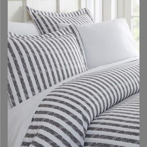 Great condition king duvet cover